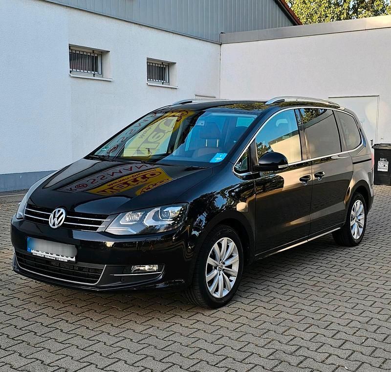 Schwarz Gebraucht 2011 VW Sharan Van / Kleinbus | 11.600 € (Etwas zu teuer) - Bild 1/4