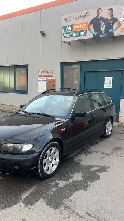 Gebraucht BMW 320 150 PS (110 kW) 2005 Schwarz Kombi