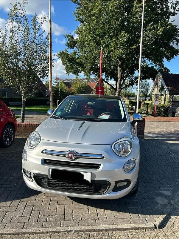 Silber Gebraucht 2015 Fiat 500X SUV | 9.900 € (Fairer Preis) - Bild 1/4