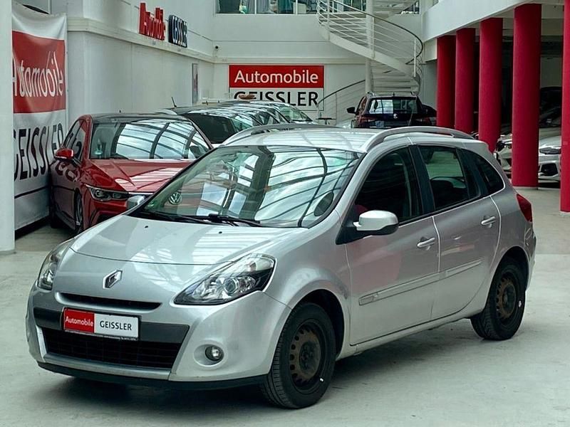 Grau Gebraucht 2010 Renault Clio II Dynamique Limousine | 999 € (Superpreis) - Bild 1/1