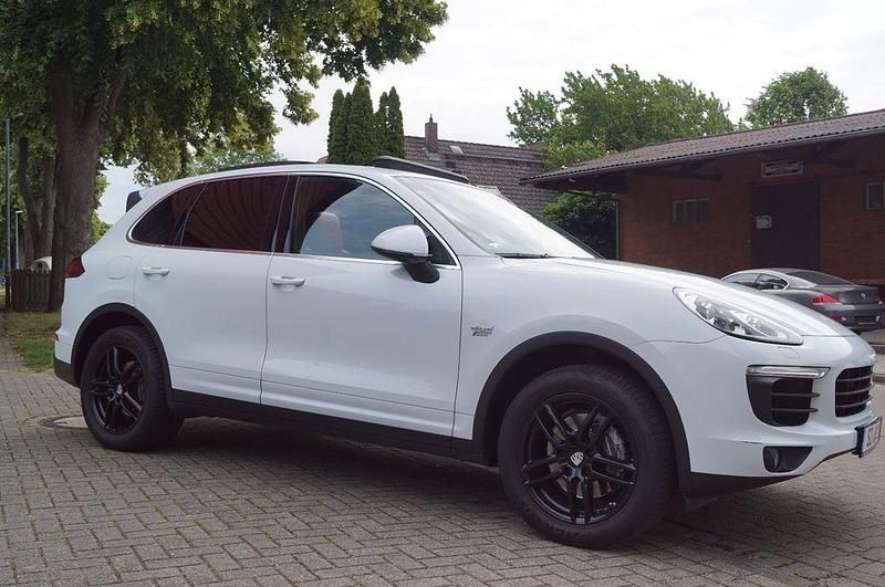 Gebraucht Porsche Cayenne 262 PS (192 kW) 2015 Weiß SUV