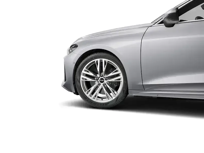 Gebraucht Audi A5 Ambiente 204 PS (150 kW) 2025 Silber Kombi