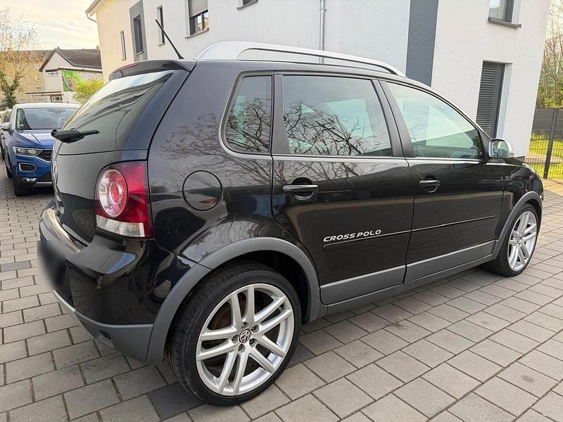 Gebraucht VW Polo Cross 80 PS (58 kW) 2009 Schwarz Kleinwagen