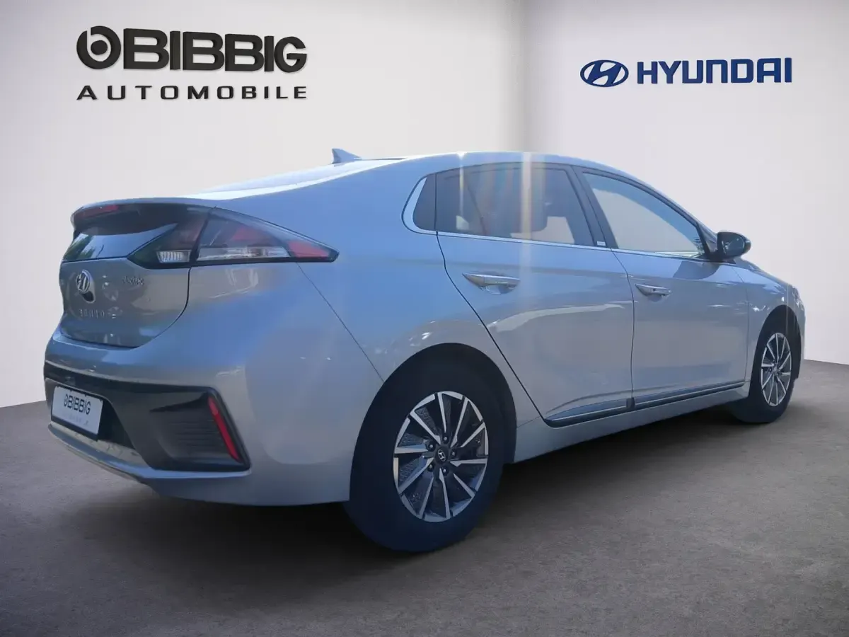 Gebraucht Hyundai Ioniq Style 100 kW (136 PS) 2020 Grau Kleinwagen