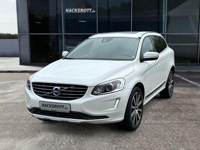 Weiß Gebraucht 2017 Volvo XC60 Linje Inscription SUV | 22.980 € (Guter Preis) - Bild 1/4