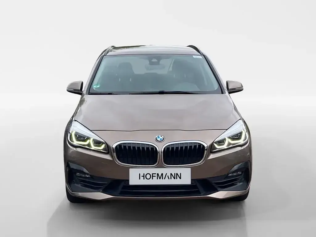 Gebraucht BMW 220 Advantage 192 PS (141 kW) 2018 Jucarobeige metallic Kombi