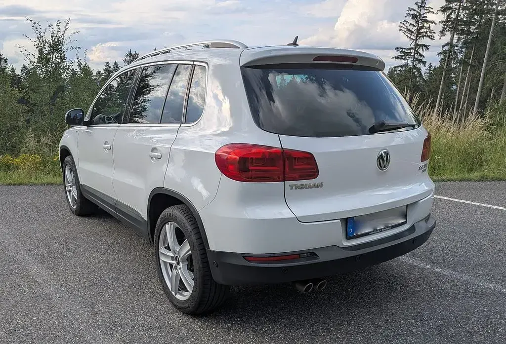 Gebraucht VW Tiguan Cup 177 PS (130 kW) 2015 Weiß SUV