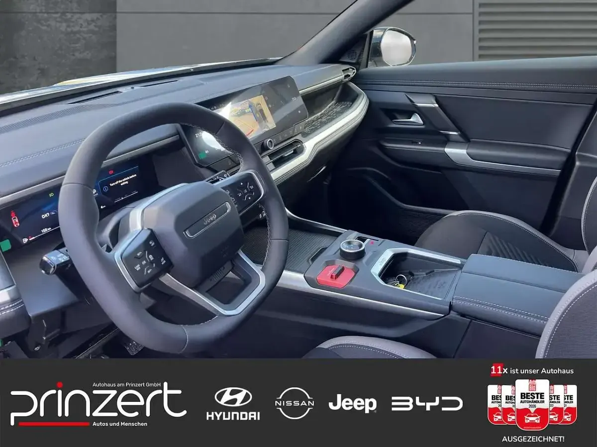 Nouvelle Jeep Compass 145 ch (106 kW) 2026 Gris SUV