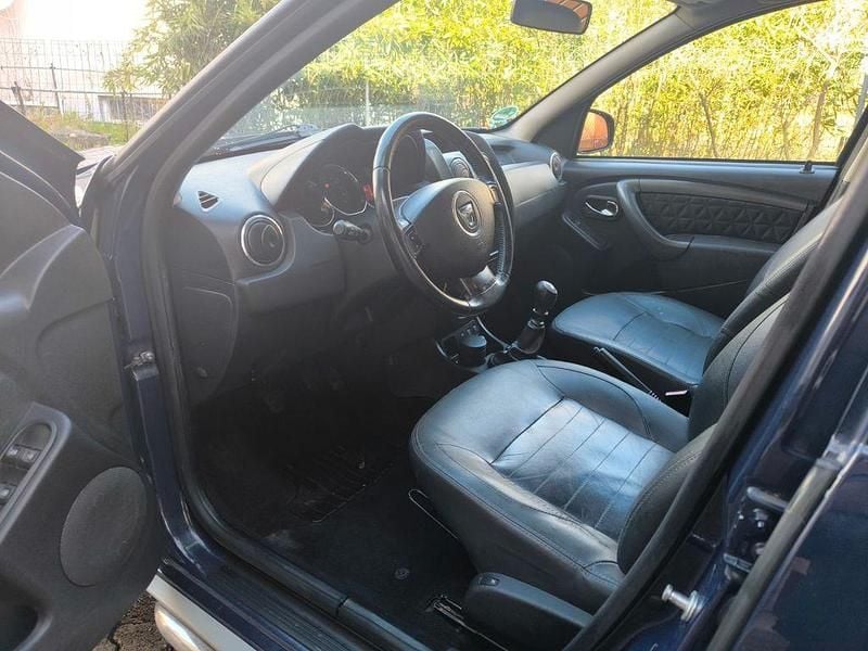 Gebraucht Dacia Duster Prestige 125 PS (91 kW) 2014 Blau SUV