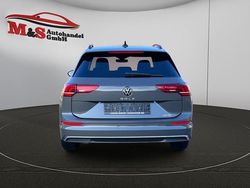 Gebraucht VW Golf VIII Goal 116 PS (85 kW) 2024 Grau Kombi
