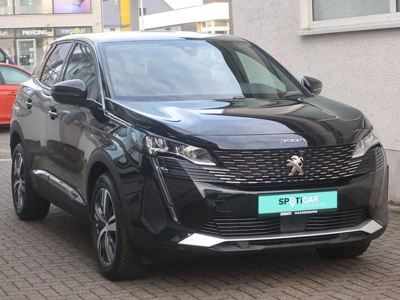 Gebraucht Peugeot 3008 Allure 131 PS (96 kW) 2024 Schwarz SUV