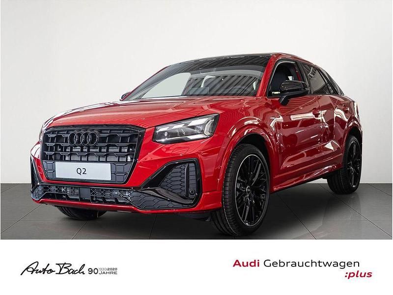 Rot (progressivrot metallic) Gebraucht 2025 Audi Q2 Competition SUV | 41.940 € - Bild 1/4