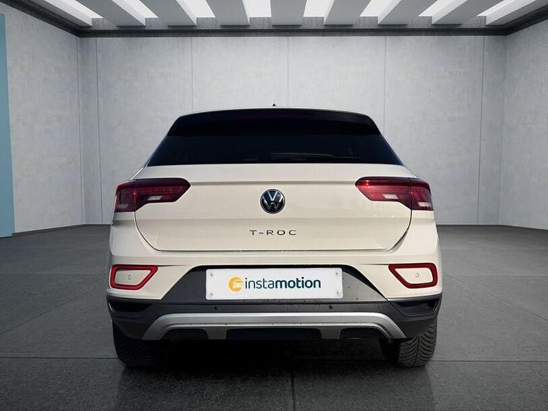 Gebraucht VW T-Roc 110 PS (80 kW) 2023 Grau SUV