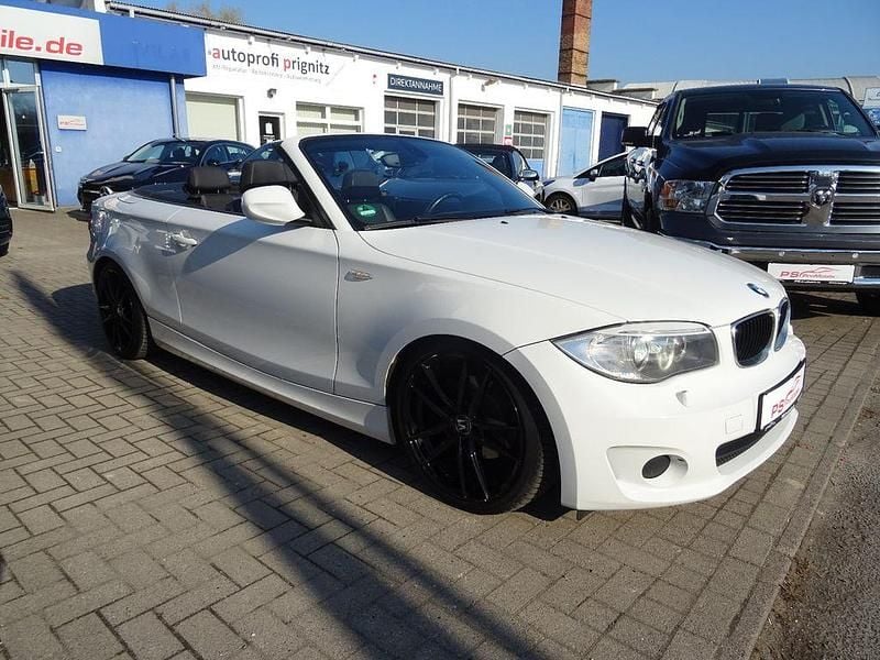 Gebraucht BMW 118 Cabriolet Efficient Dynamics 143 PS (105 kW) 2011 Weiß Cabrio