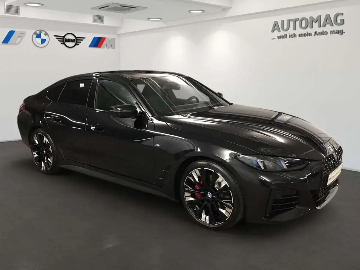 Gebraucht BMW 430 M Sport 245 PS (180 kW) 2024 Schwarz Coupé