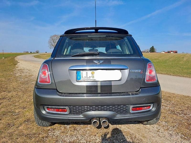 Gebraucht Mini Cooper S 184 PS (135 kW) 2011 Grau Kleinwagen