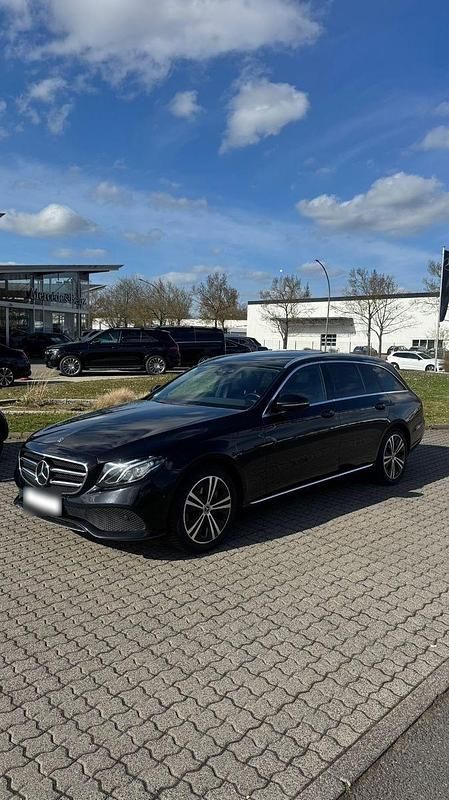 Gebraucht Mercedes E400 340 PS (250 kW) 2019 Schwarz Kombi