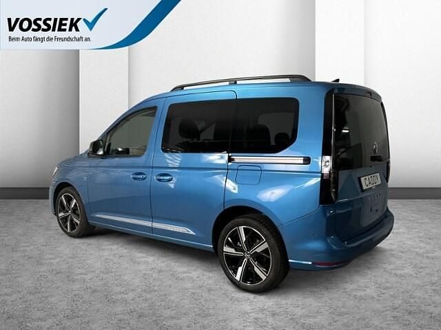 Gebraucht VW Caddy Life 122 PS (89 kW) 2021 Blau Van / Kleinbus
