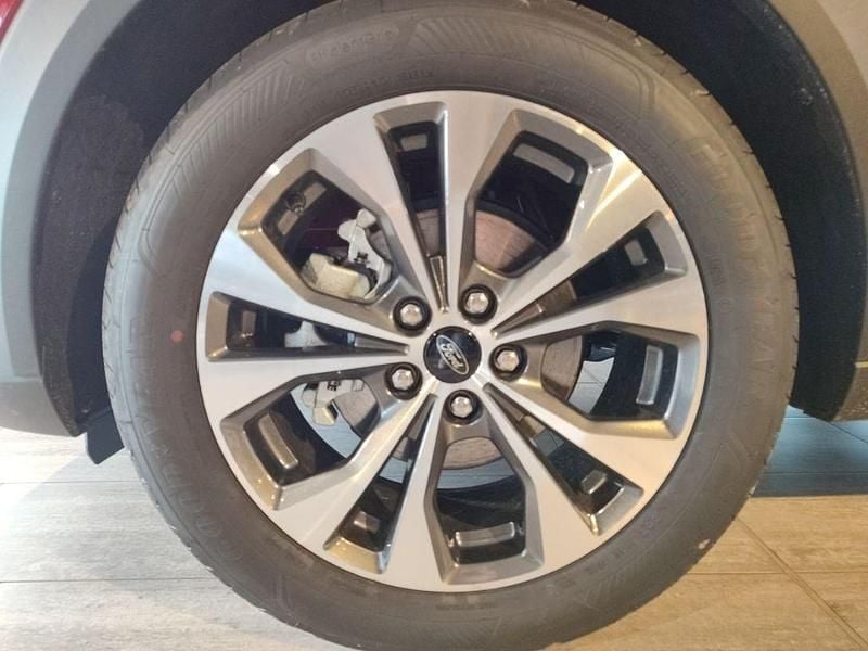 Neu Ford Puma Titanium 125 PS (91 kW) 2026 Fantastic red tc SUV