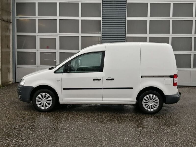 Gebraucht VW Caddy 102 PS (75 kW) 2010 Weiss Van / Kleinbus