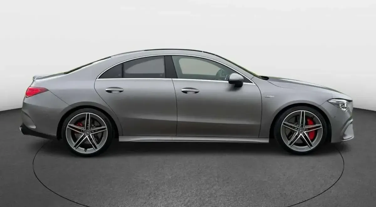 Gebraucht Mercedes CLA45 AMG AMG 421 PS (309 kW) 2021 Mountaingrau magno Coupé