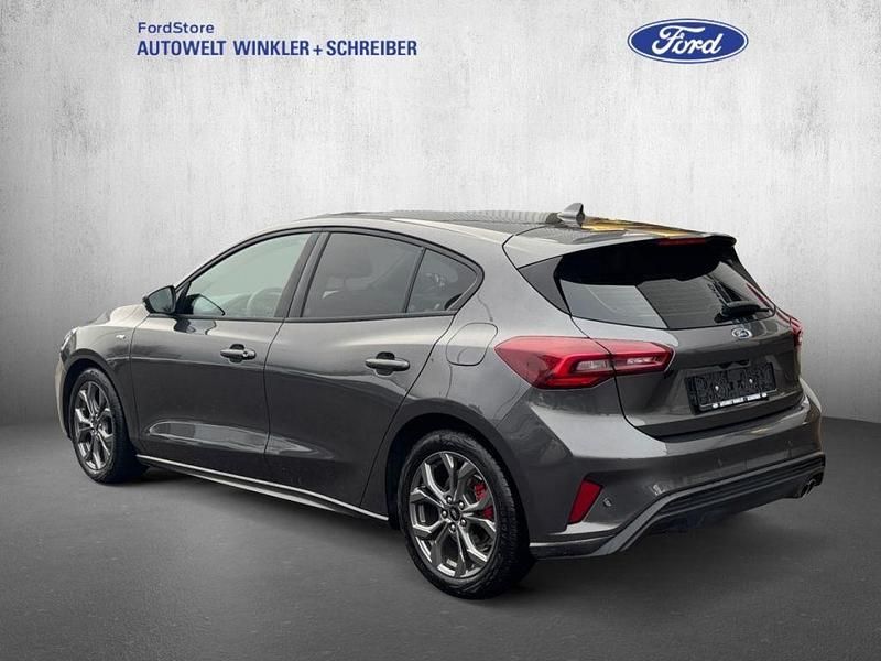 Gebraucht Ford Focus ST-Line 125 PS (91 kW) 2024 Grau Limousine