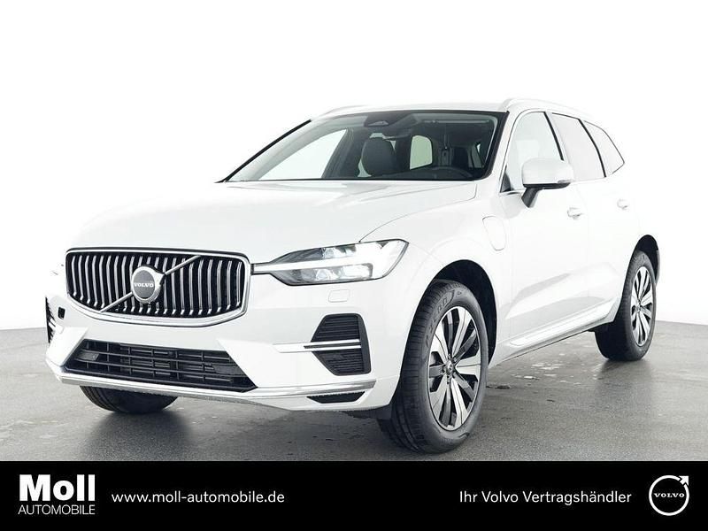 Gebraucht Volvo XC60 Core 398 PS (292 kW) 2025 Crystal white / metallic SUV