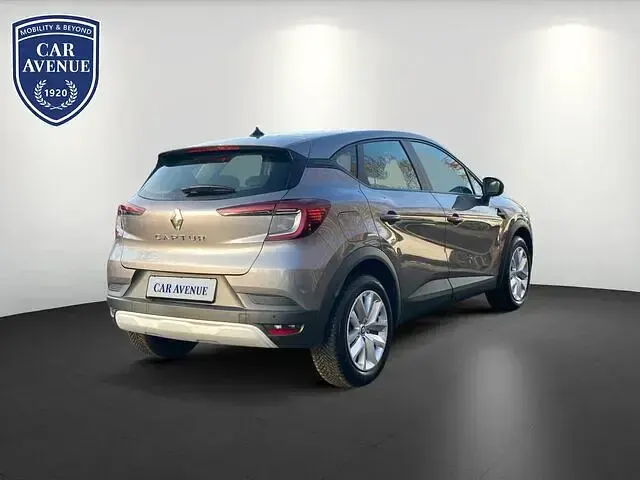 Używany Renault Captur Evolution 140 KM (102 kW) 2024 Szary SUV