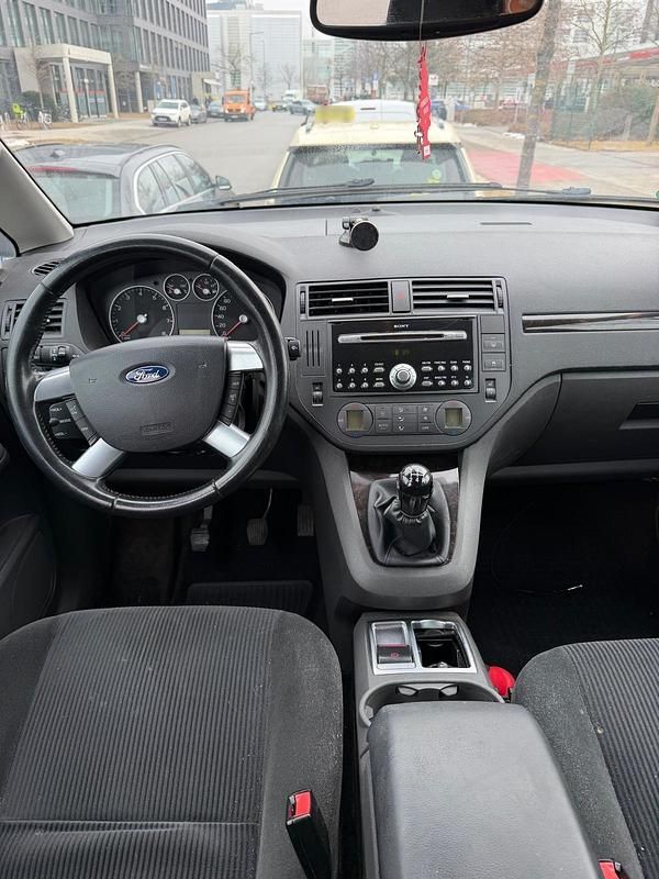 Usata Ford Focus 120 CV (88 kW) 2004 Andere farben Station wagon