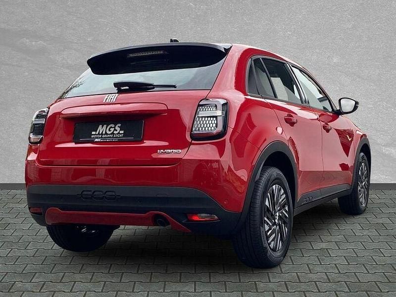 Gebraucht Fiat 600 2025 Rot SUV