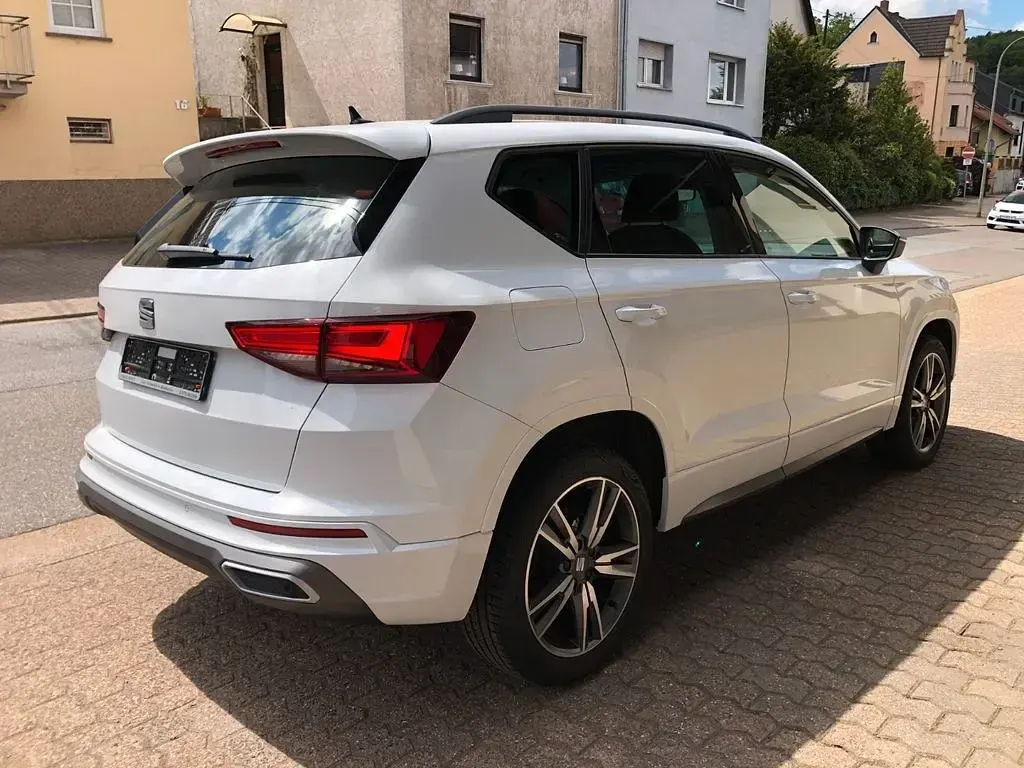 Usata Seat Ateca FR 150 CV (110 kW) 2023 Bianco SUV
