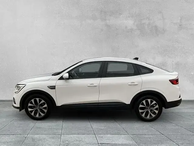 Gebraucht Renault Arkana Equilibre 140 PS (102 kW) 2023 Weiß SUV