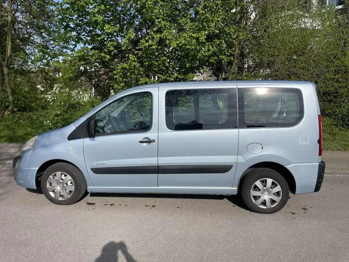 Gebraucht Citroën Jumpy 120 PS (88 kW) 2009 Blau Van / Kleinbus