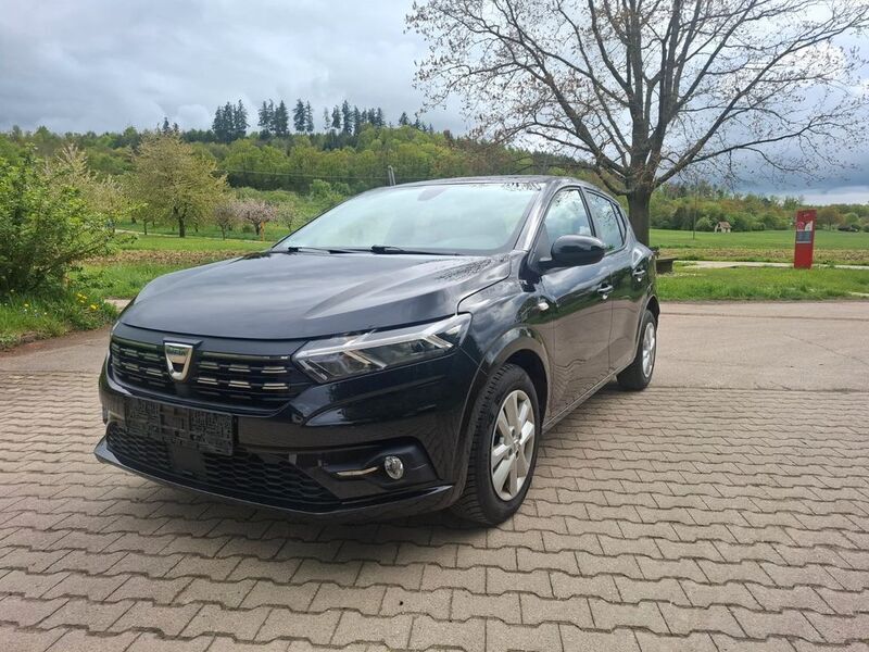 Schwarz Gebraucht 2021 Dacia Sandero Comfort Kleinwagen | 9.900 € (Guter Preis) - Bild 1/4