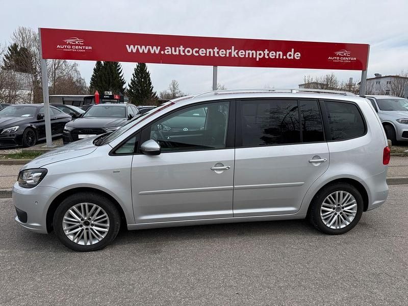 Gebraucht VW Touran Cup 105 PS (77 kW) 2014 Silber Van / Kleinbus