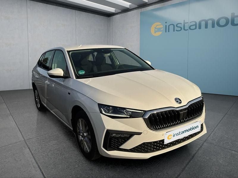 Gebraucht Skoda Scala 116 PS (85 kW) 2025 Weiß Kleinwagen
