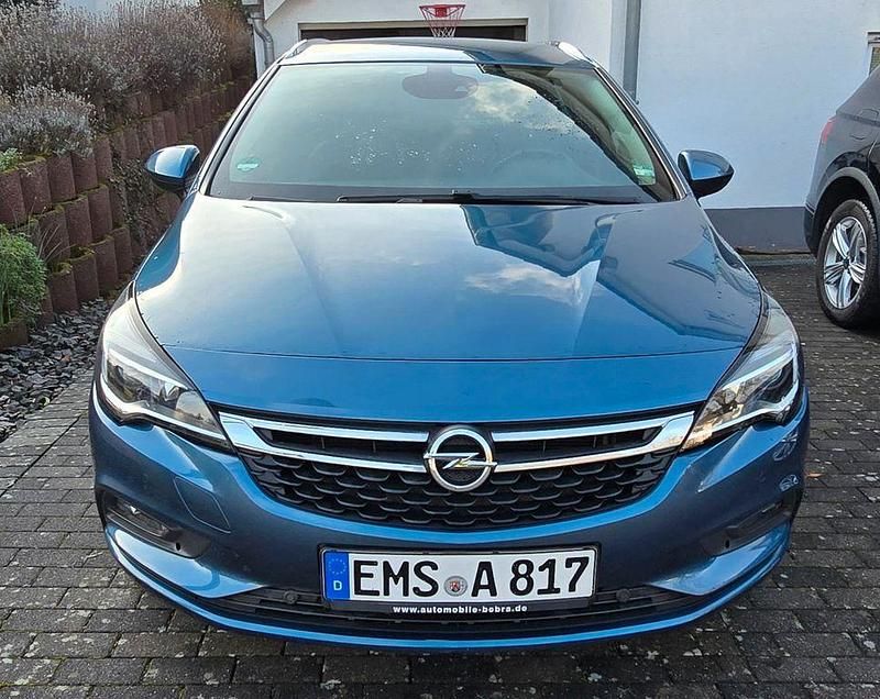 Gebraucht Opel Astra Innovation 110 PS (80 kW) 2016 Blau Kombi