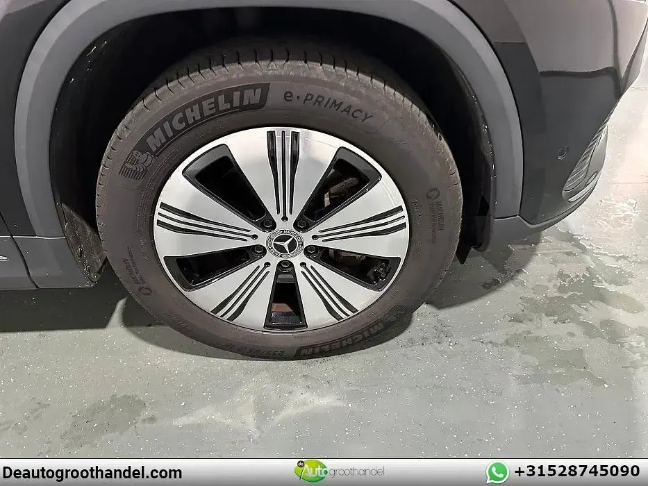 Gebraucht Mercedes EQA250 Business 139 kW (190 PS) 2021 Schwarz SUV