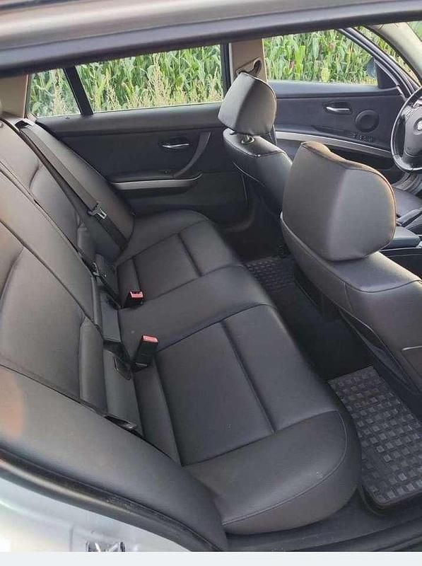 Gebraucht BMW 330 231 PS (169 kW) 2005 Kombi