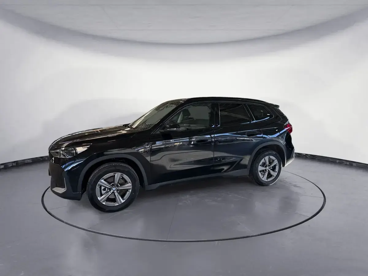 Usado BMW X1 136 CV (100 kW) 2024 Negro SUV