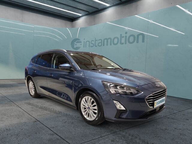 Blau Gebraucht 2021 Ford Focus Titanium Van / Kleinbus | 22.630 € (Fairer Preis) - Bild 1/2