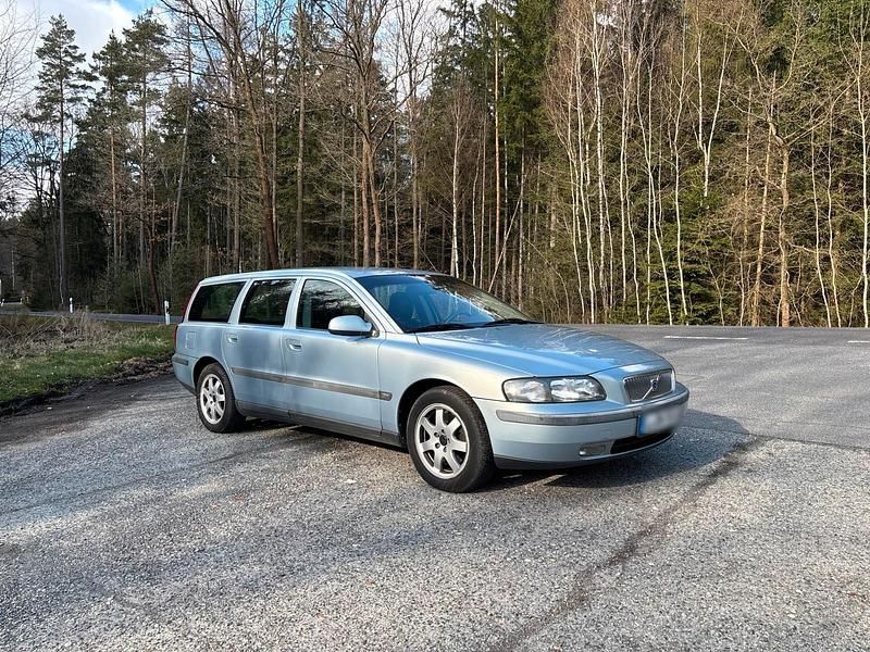 Gebraucht Volvo V70 163 PS (119 kW) 2002 Silber Kombi