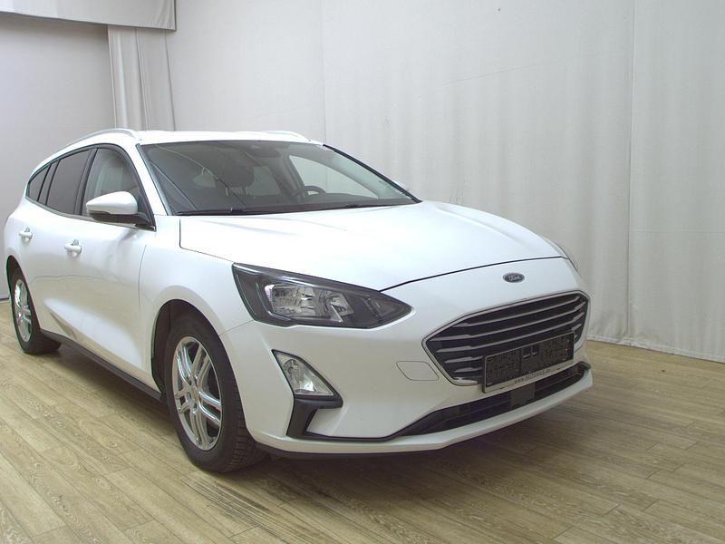 Gebraucht Ford Focus Cool & Connect 120 PS (88 kW) 2020 Weiss Kombi