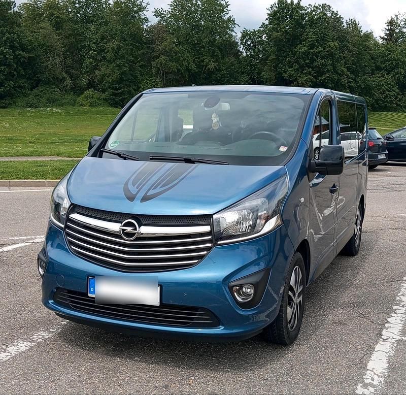 Blau Gebraucht 2018 Opel Vivaro S Van | 26.500 € - Bild 1/4