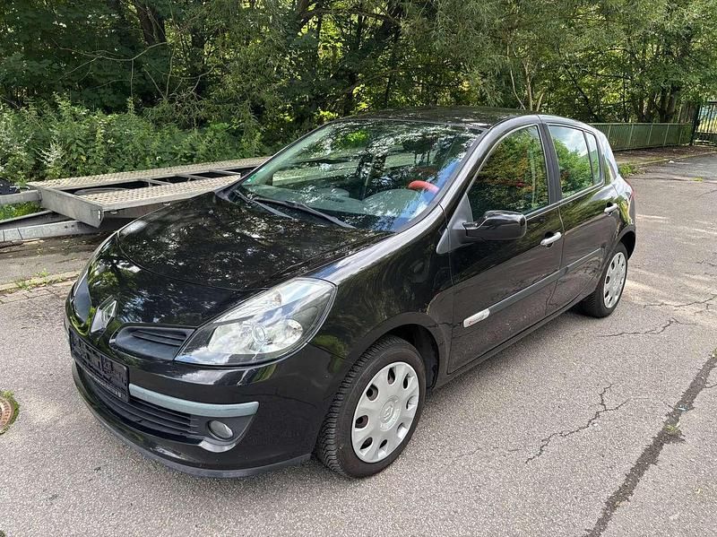Perlmuttschwarz Gebraucht 2007 Renault Clio II Rip Curl Kleinwagen | 1.400 € (Guter Preis) - Bild 1/4