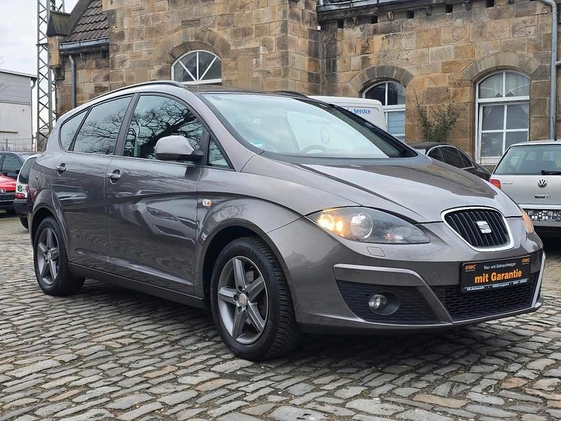 Gebraucht Seat Altea XL 4You 105 PS (77 kW) 2014 Grau Van / Kleinbus