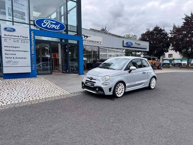 Grau Gebraucht 2019 Abarth 595 Esseesse Kleinwagen | 21.450 € (Fairer Preis) - Bild 1/4