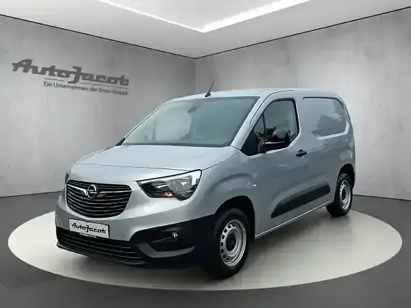 Gebraucht Opel Combo Edition 110 PS (80 kW) 2024 Van / Kleinbus