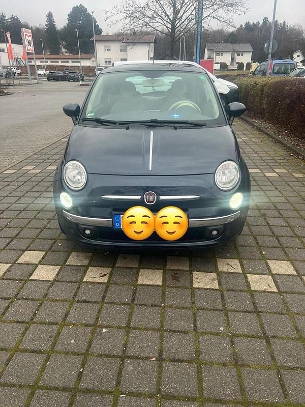 Blau Gebraucht 2008 Fiat 500 Lounge Kleinwagen | 4.199 € (Fairer Preis) - Bild 1/4