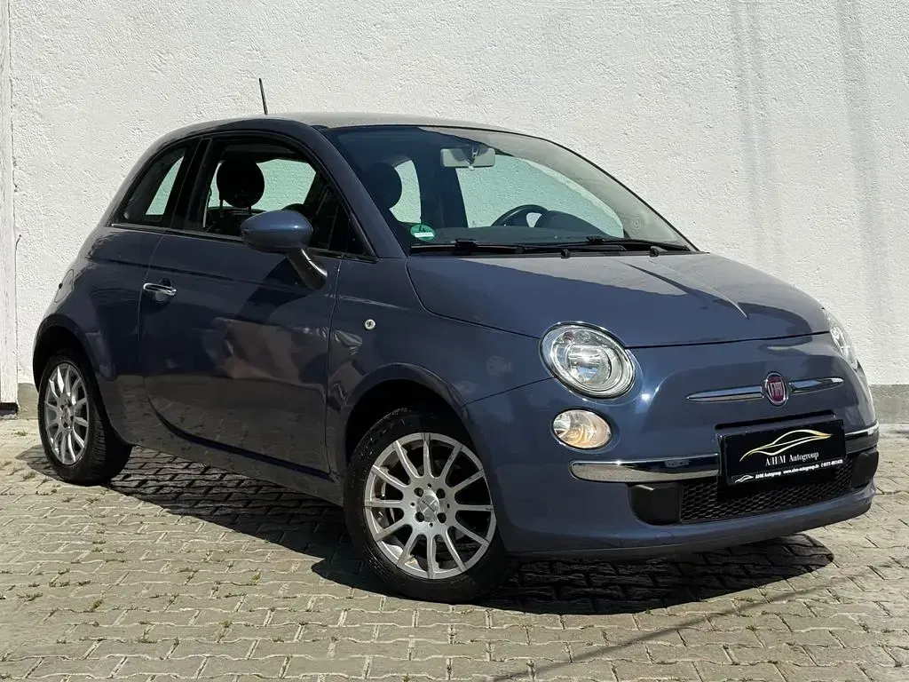 Gebraucht Fiat 500 Lounge 69 PS (50 kW) 2013 Blau Kleinwagen